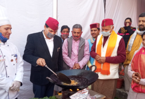 Mahabhoj Year 2021 Campaign, To recognize and market the traditional food of Uttarakhand, the Himalayan eco-studded Agro Institute Jadi is celebrating the year 2021 as a Garh Bhoj, which was launched today by former President of Vidhan Sabha Shri Premchand Agrawal, former Higher Education Minister Dr. Dhan Singh Rawat. , Director General of Police Shri Ashok Kumar, organized the program organized at the Girls Inter College at Rajpur Road.