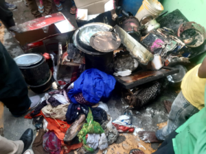 Workers' colony of Jeetpur Negi near Rampur Road in Haldwani was stirred up when a fire broke out due to leakage of domestic gas cylinders in the house of Colony resident Lalta Prasad. Because of which all the contents of the daughter's wedding in the house were burnt to ashes.