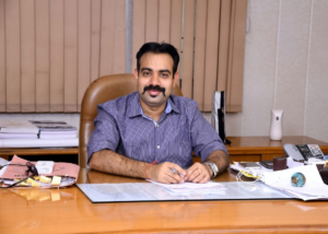 In-charge Secretary Neeraj Khairwal has been given the responsibility to ensure uninterrupted power supply in all the oxygen manufacturing plants of the state and to ensure that the power supply is not interrupted in any condition in these plants.
