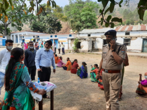 Polling has started from 7 am on Saturday for the by-election for the Salt Assembly seat of Almora in Uttarakhand. There are lines of people outside polling stations. Today, 49193 male and 47048 female voters will decide the fate of seven candidates, including BJP and Congress. In the Salt by-election, the Election Commission has set up 151 booths. As of 11 am, 21.47% of the polling was recorded.
