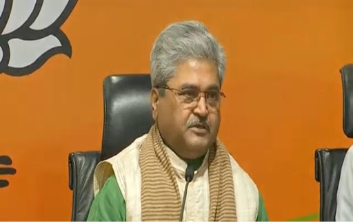 The state in-charge of BJP Mr. Dushyant Kumar Gautam reviewed the situation and gave necessary instructions in a virtual meeting with the in-charge ministers and officials of the organization to get feedback on the ongoing relief work in Uttarakhand.