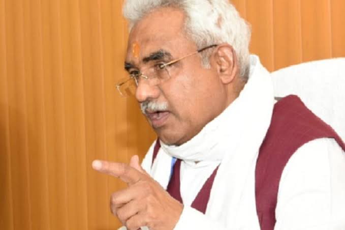 State BJP President Shri Madan Kaushik said that the mention of two people engaged in social service from Uttarakhand