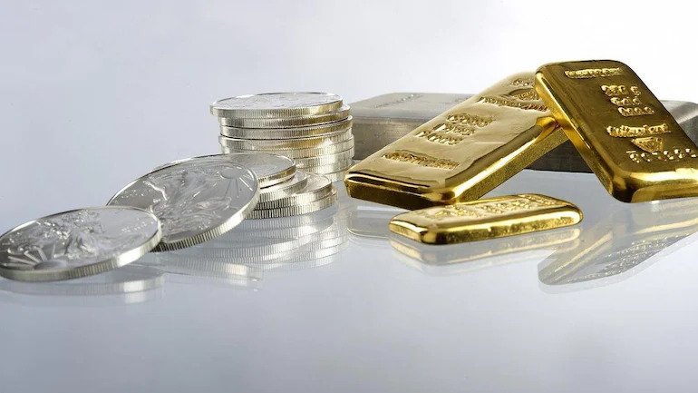 Gold and silver prices remain bullish on the Multi Commodity Exchange today. MCX Gold Gold December futures traded higher