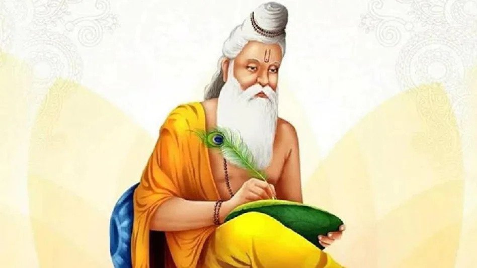 Valmiki's birth anniversary was celebrated as 'State Celebration' in Hyderabad on "Ashwayuj Purnima Divas (Purnimi)". Woman