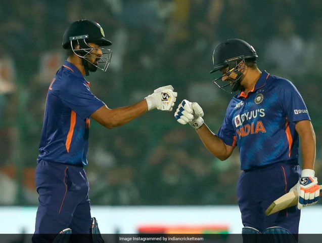 New-Zealand-vs-India-Pant-beat-New-Zealand-by-7-wickets-for-two-consecutive-sixes