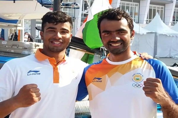 The Prime Minister, Shri Narendra Modi has lauded KC Ganapathi and Varun Thakkar for inspiring the youth of Tamil Nadu about sports