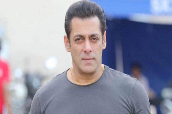 Suspects tried to enter Salman Khan's farm house, 2 arrested, fake ID also recovered