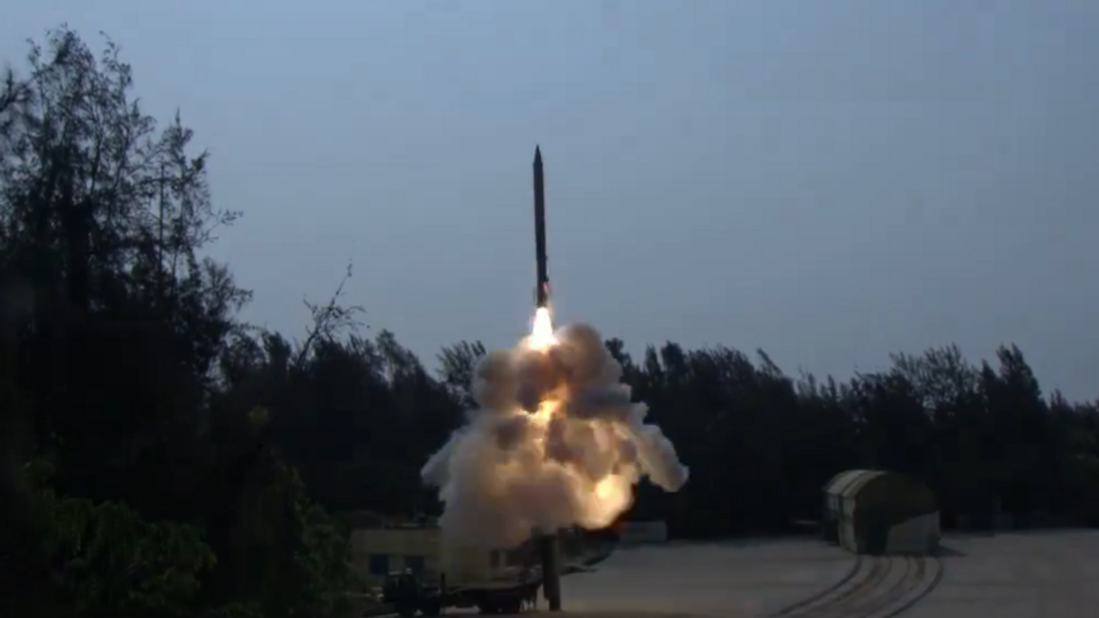 समुद्र में भी बढ़ी भारत की ताकत, एंटी सबमरीन सुपरसोनिक मिसाइल ‘SMART’का सफल परीक्षण